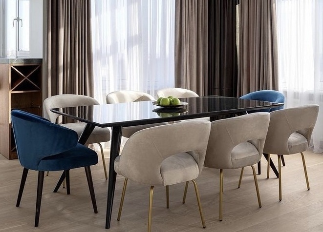 ОБІДНІЙ СТІЛ (РЕПЛІКА НА MINOTTI МОДЕЛЬ EVANS)