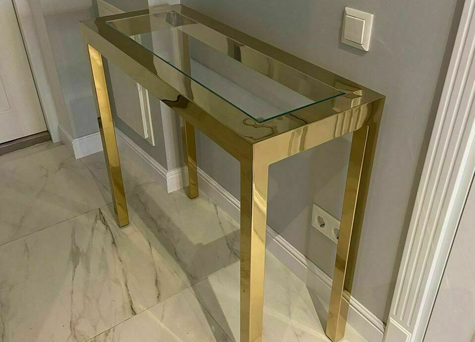 Консольний столик з нержавійки під золото