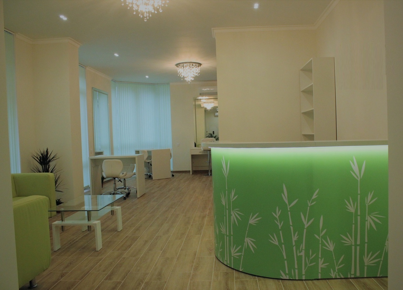 Меблі для салона краси